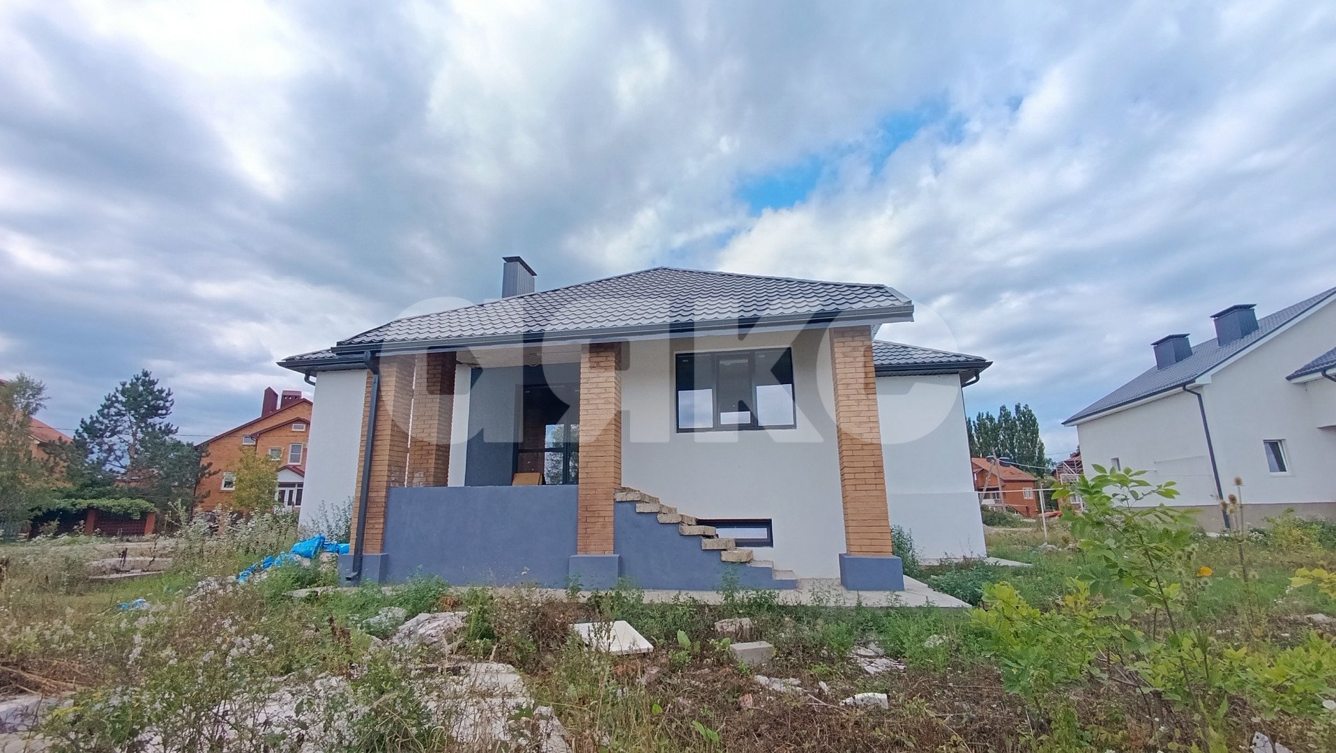 Фото №1: Дом 208 м² + 7.5 сот. - Саратовская, мкр. 4-й, ул. Грибная, 7