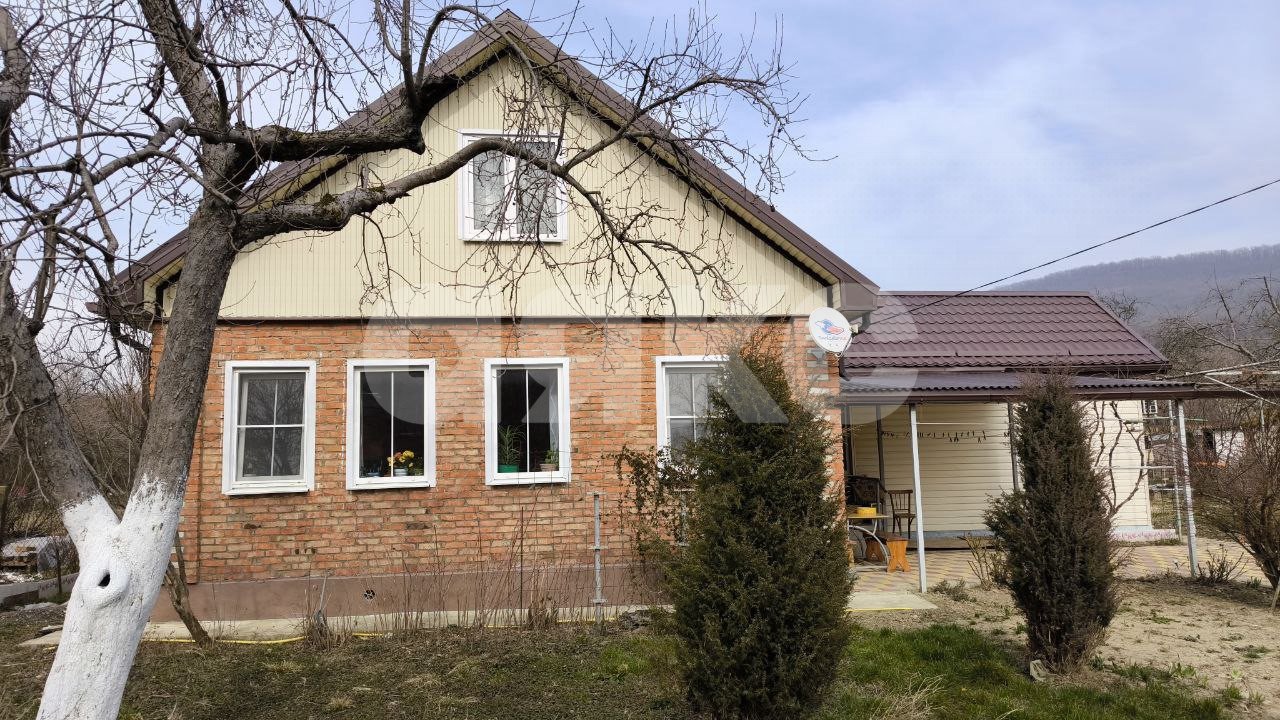 Фото №1: Дом 74 м² + 11 сот. - Пятигорская, ул. Набережная