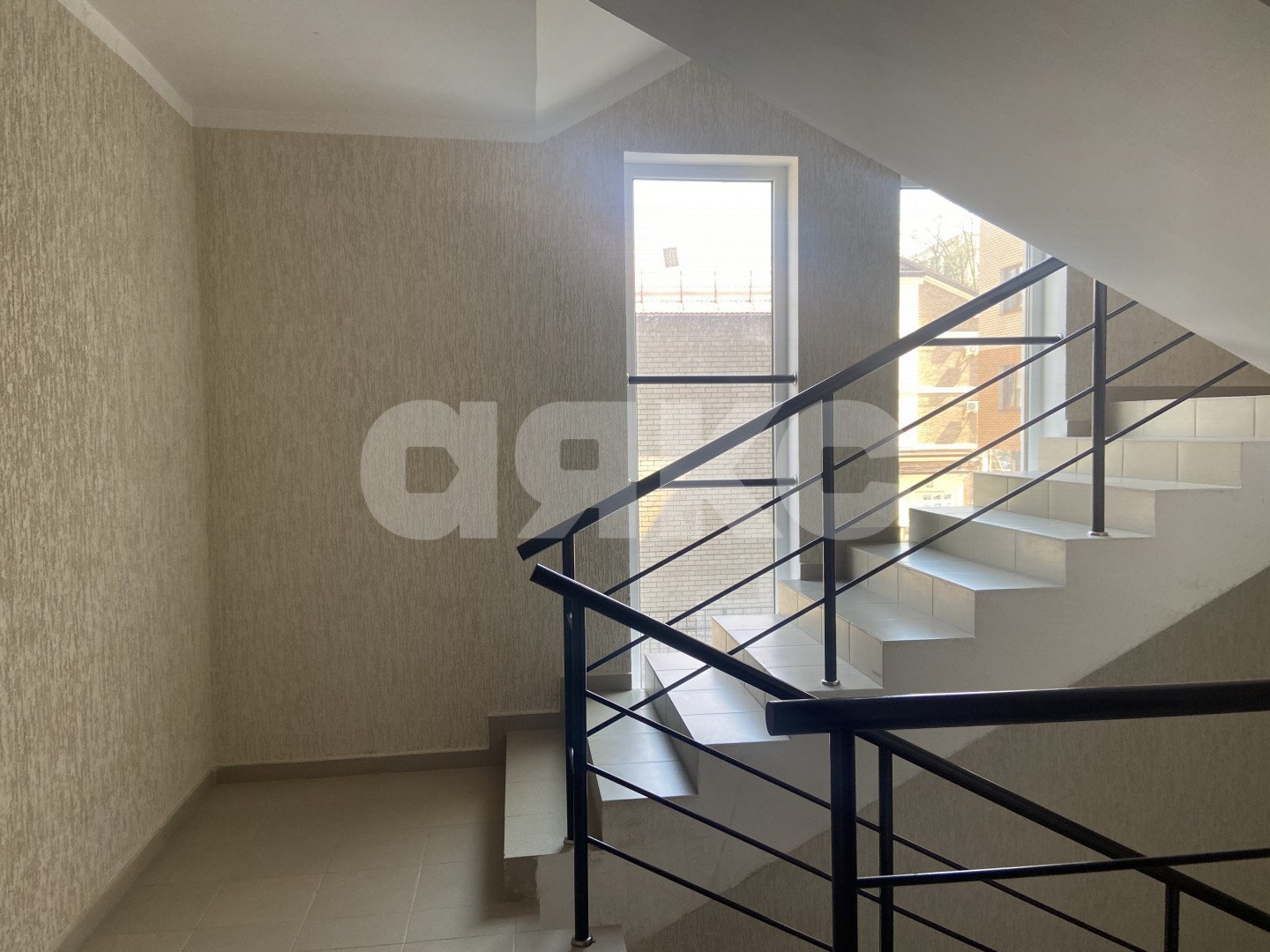 Фото №10: 3-комнатная квартира 85 м² - Горячий Ключ, Курортная Зона, мкр. Курортная Зона, ул. Ленина, 1