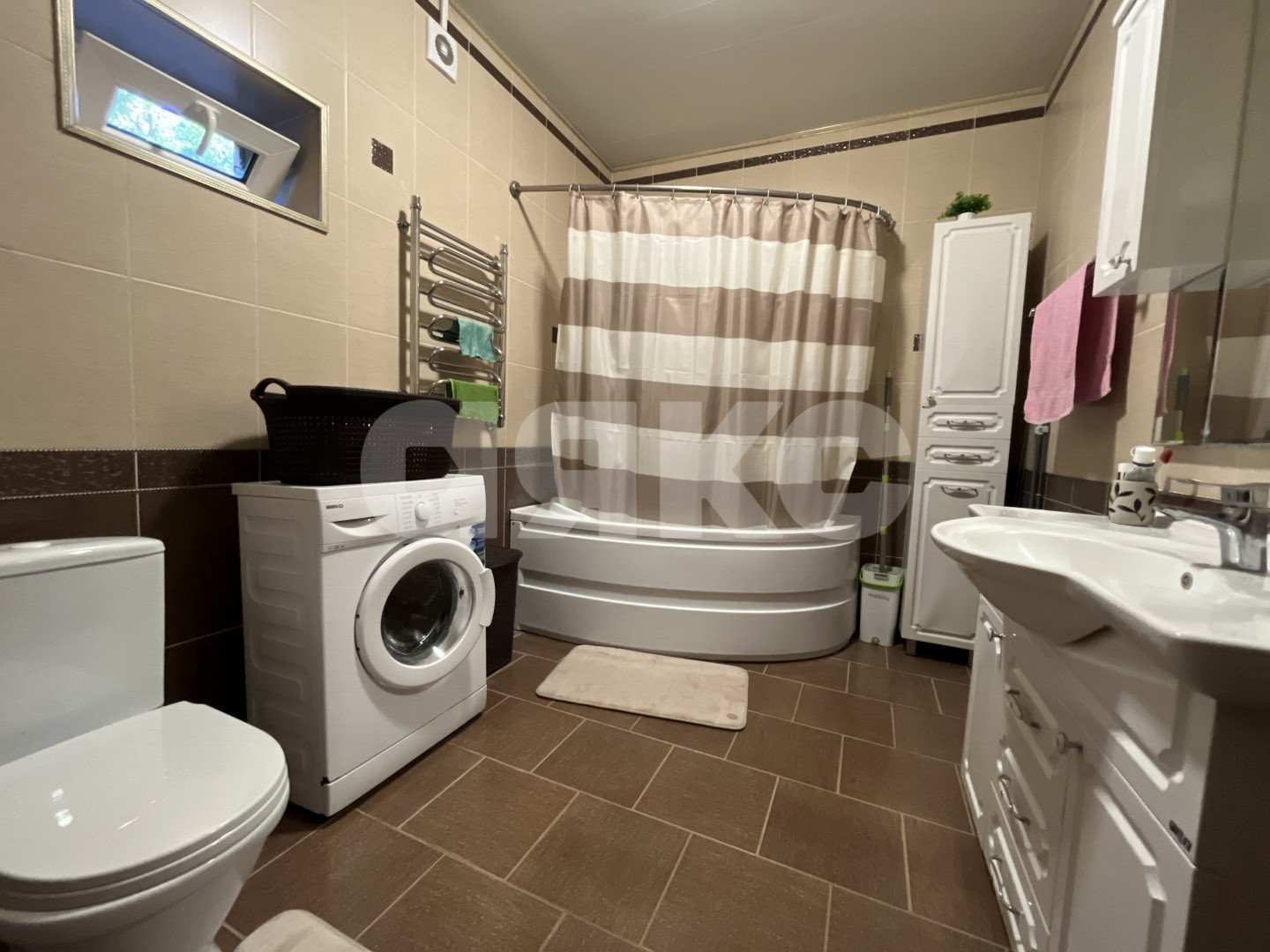 Фото №2: Дом 200 м² + 7.9 сот. - Горячий Ключ, жилой комплекс Горячий, Городская Больница, Кунпанова Поляна, Городская Больница, ст Кунпанова Поляна, ул. Персиковая