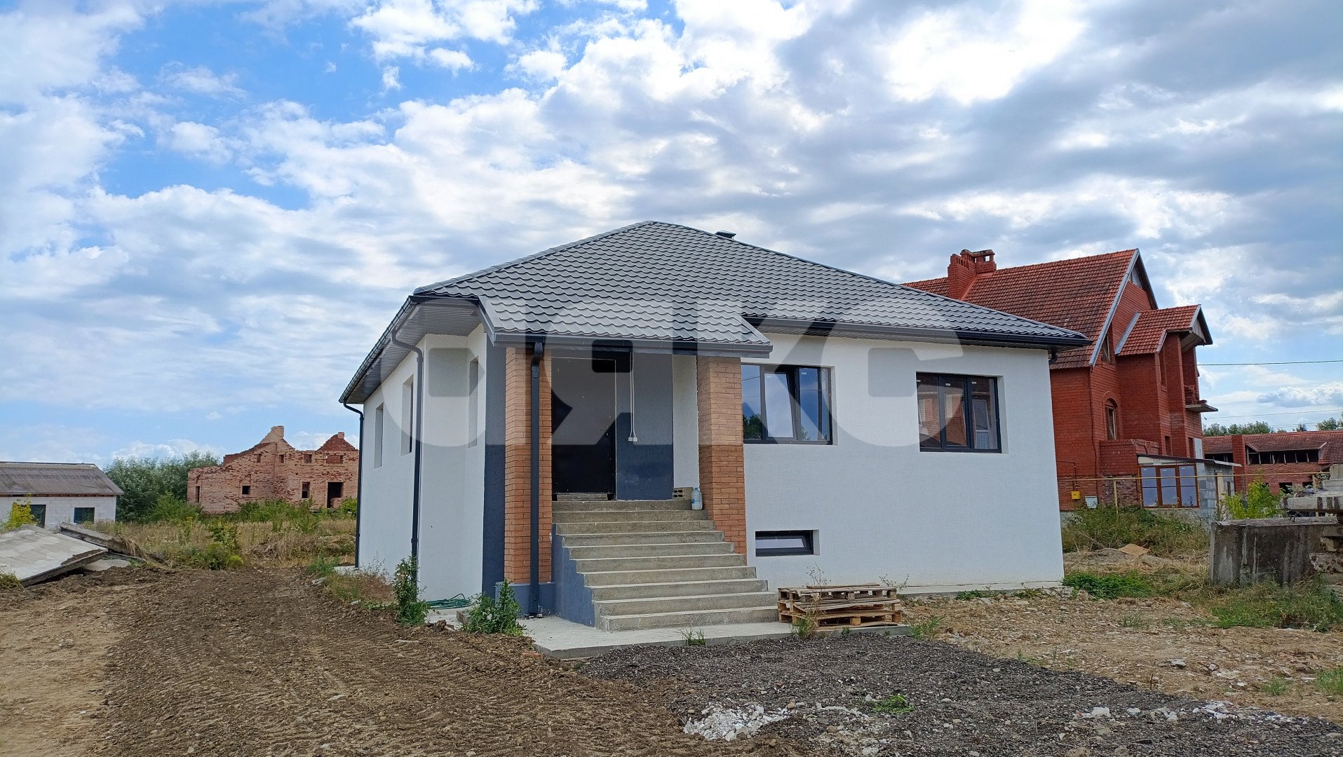 Фото №11: Дом 216 м² + 7.5 сот. - Саратовская, мкр. 4-й, ул. Грибная, 7