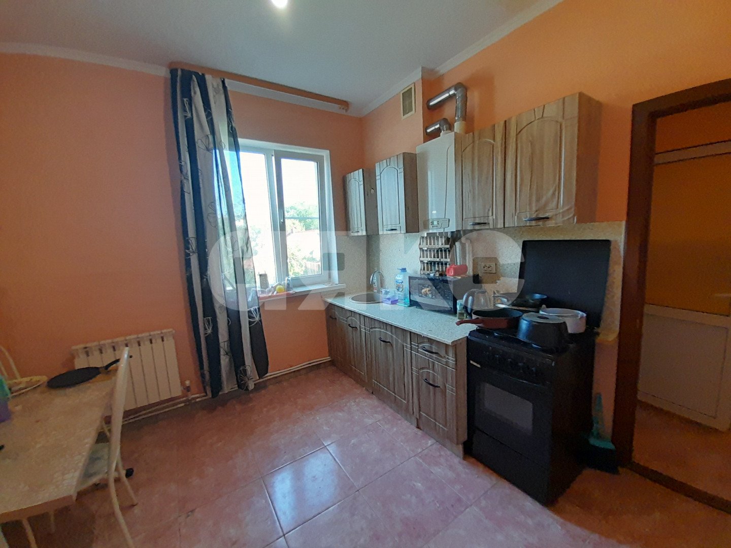 Фото №4: Дом 220 м² + 3 сот. - Горячий Ключ, Курортная Зона, мкр. Курортная Зона, ул. Коммунистическая