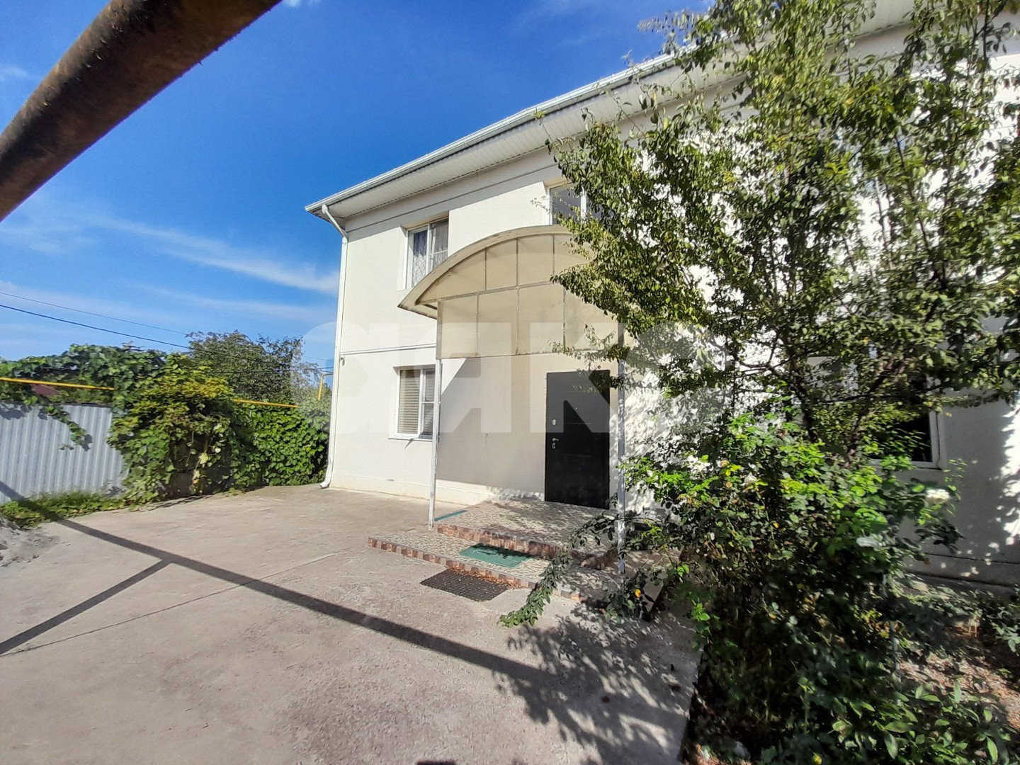 Фото №1: Дом 220 м² + 3 сот. - Горячий Ключ, Курортная Зона, мкр. Курортная Зона, ул. Коммунистическая