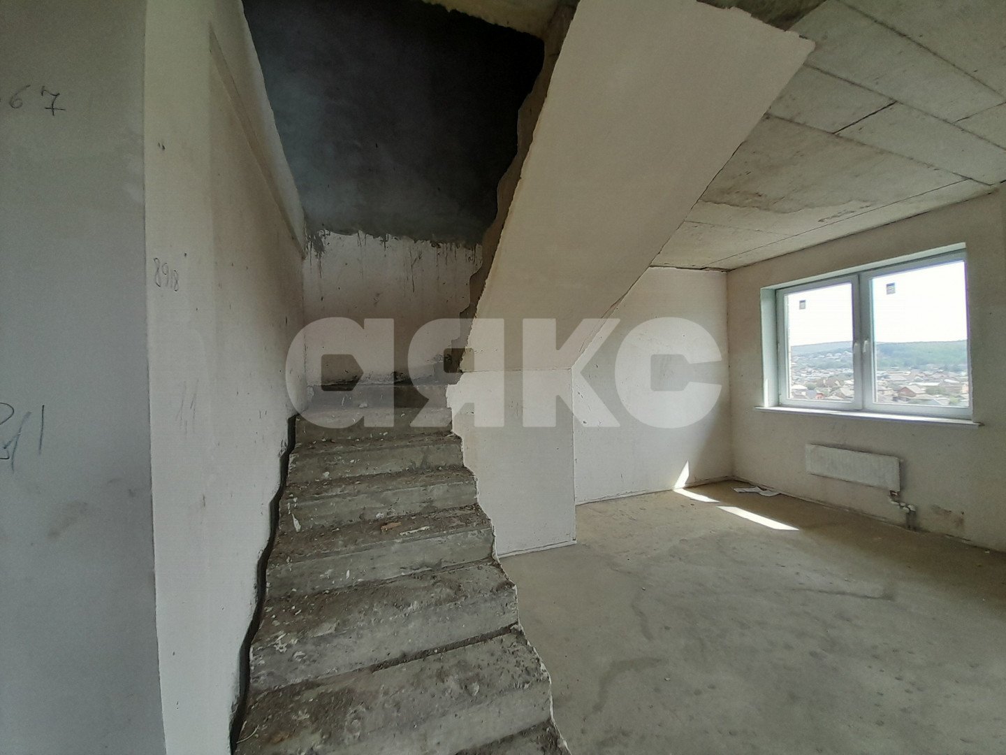 Фото №13: 4-комнатная квартира 102 м² - Горячий Ключ, мкр. Курортная Зона, ул. Ленина, 147А