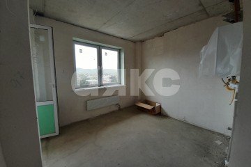 Фото №4: 4-комнатная квартира 102 м² - Горячий Ключ, мкр. Курортная Зона, ул. Ленина, 147А