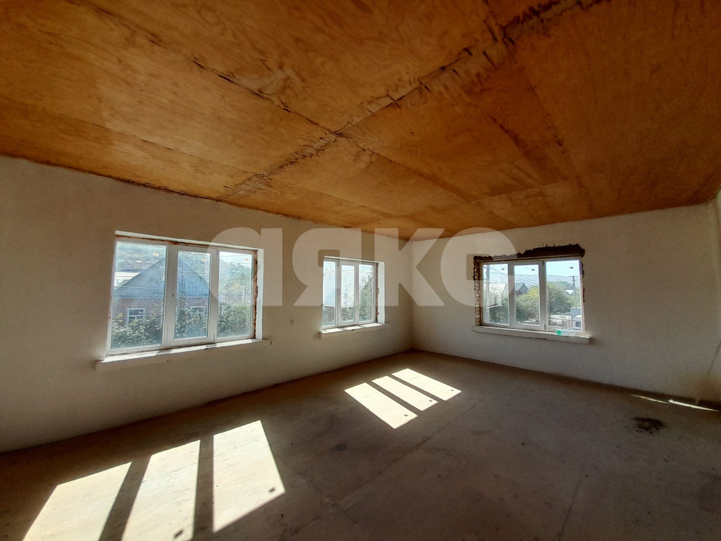 Фото №18: Дом 171 м² + 7 сот. - Горячий Ключ, Курортная Зона, мкр. Курортная Зона, ул. Новосельская