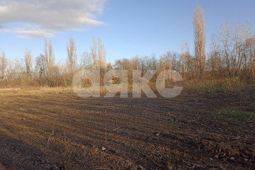 Фото №1: Земельный участок под ИЖС - Саратовская, ул. Тополиная