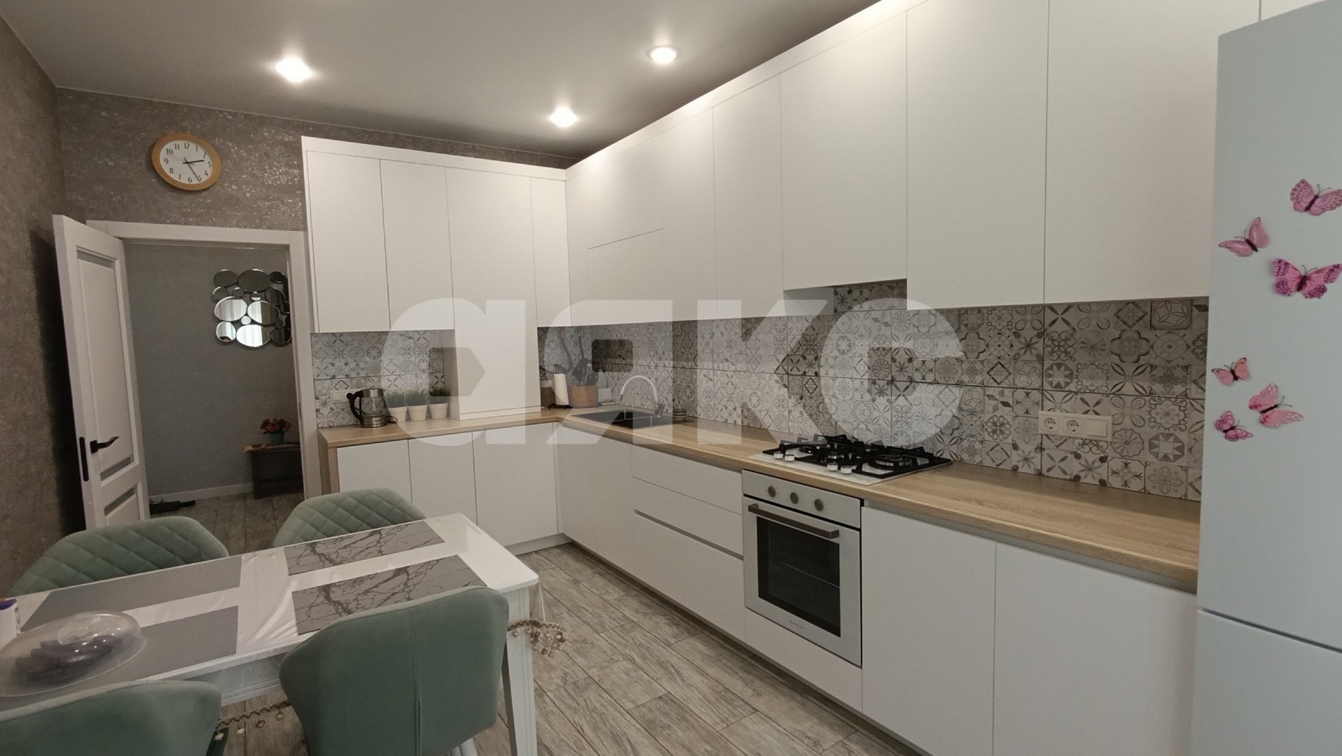 Фото №13: 2-комнатная квартира 64 м² - Горячий Ключ, Администрация, коттеджный посёлок Царское, Администрация, с. коттеджный посёлок Царское, ул. Владимирская, 20