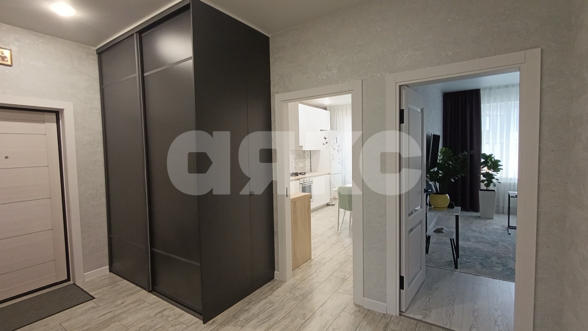 Фото №11: 2-комнатная квартира 64 м² - Горячий Ключ, Администрация, коттеджный посёлок Царское, Администрация, с. коттеджный посёлок Царское, ул. Владимирская, 20