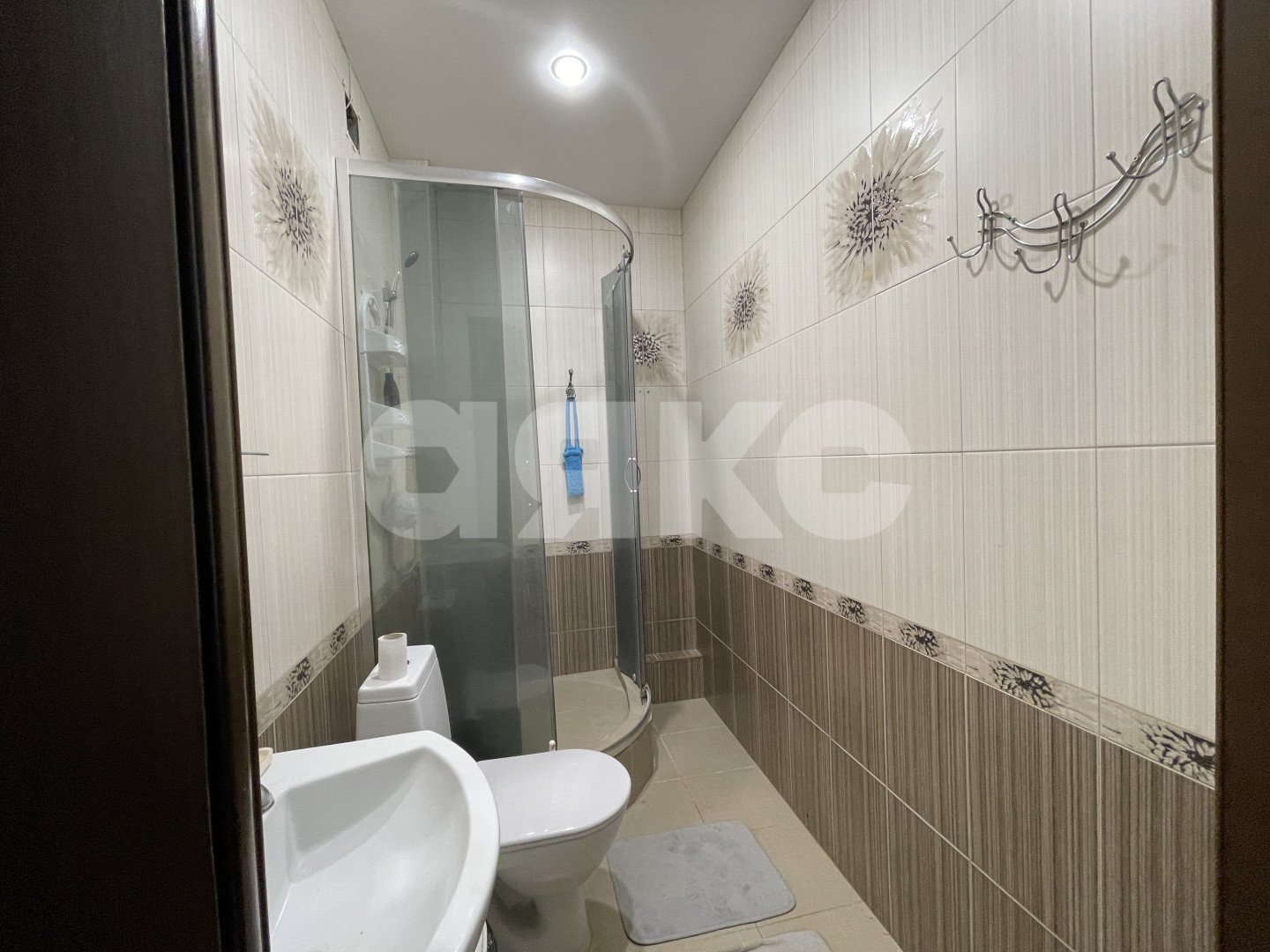 Фото №8: Дом 236 м² + 6 сот. - Горячий Ключ, мкр. Городская Больница, ул. 4-я