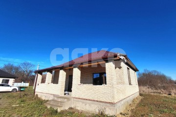 Фото №2: Дом 97 м² - Саратовская, п. коттеджный  Зеленая Усадьба, ул. Пихтовая