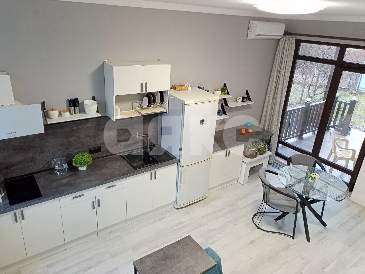 Фото №2: Дом 129 м² + 6.9 сот. - Горячий Ключ, Курортный, мкр. Курортный, ул. Абрикосовая