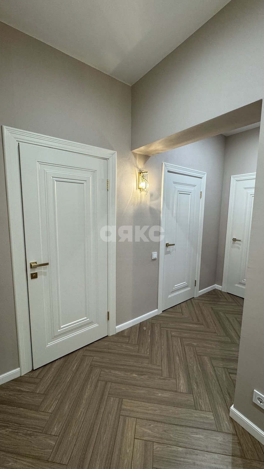 Фото №4: Дом 91 м² + 5 сот. - Горячий Ключ, Развилка, Городская Больница, мкр. жилой комплекс Горячий, б-р имени Поляничко