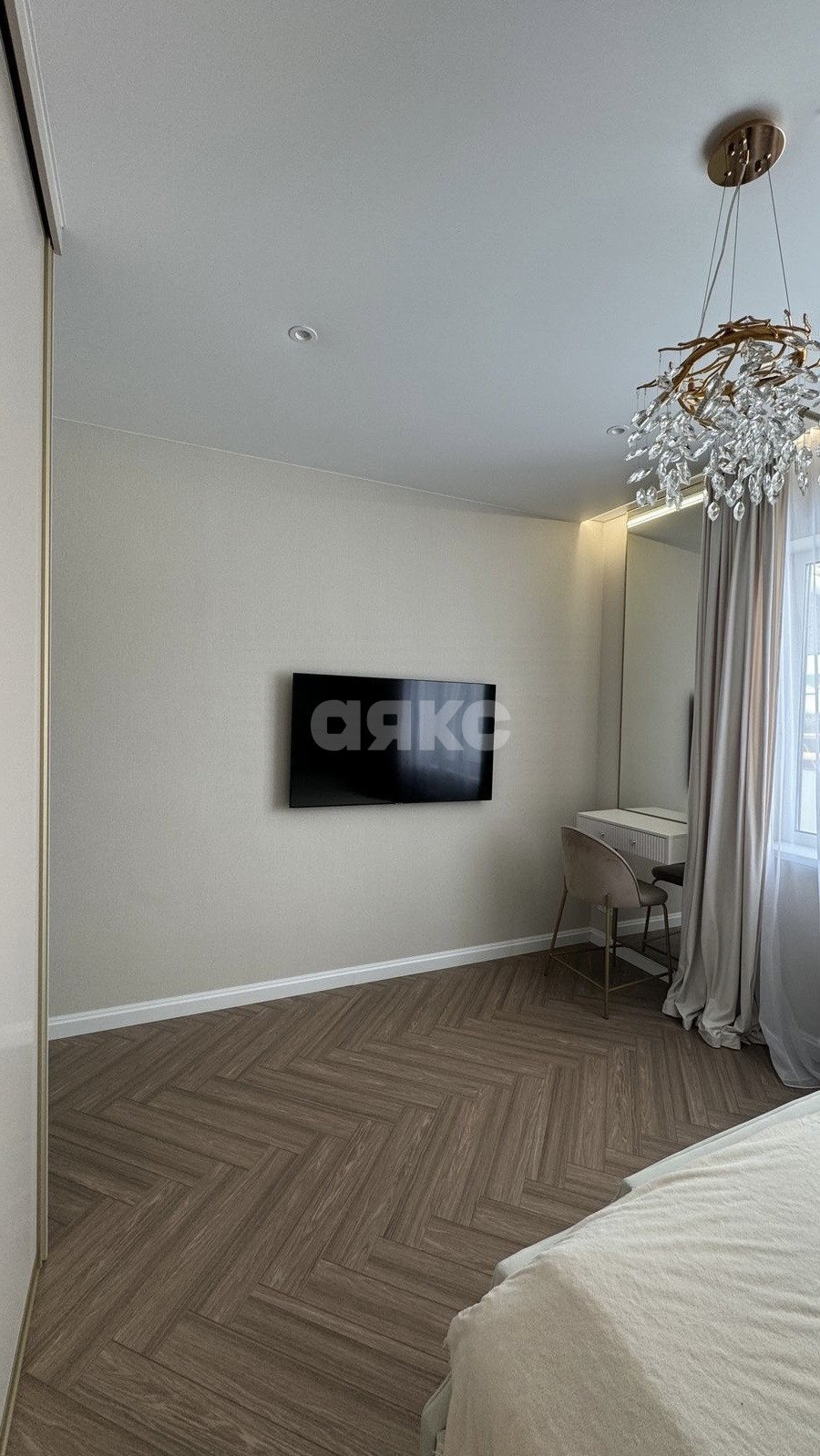 Фото №3: Дом 91 м² + 5 сот. - Горячий Ключ, Развилка, Городская Больница, мкр. жилой комплекс Горячий, б-р имени Поляничко