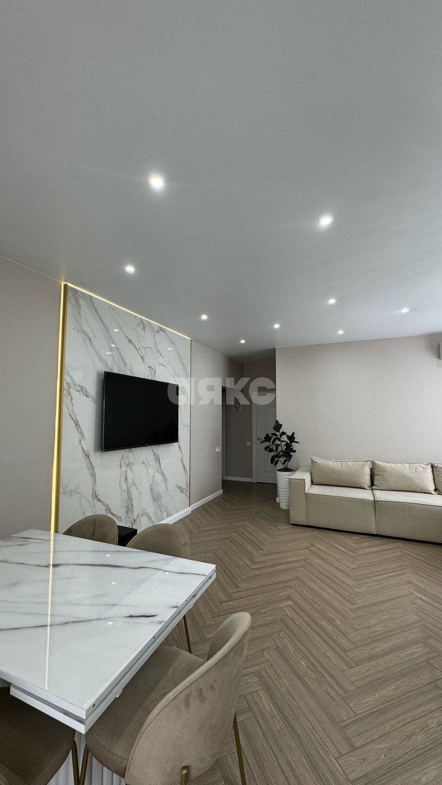 Фото №6: Дом 91 м² + 5 сот. - Горячий Ключ, Развилка, Городская Больница, мкр. жилой комплекс Горячий, б-р имени Поляничко