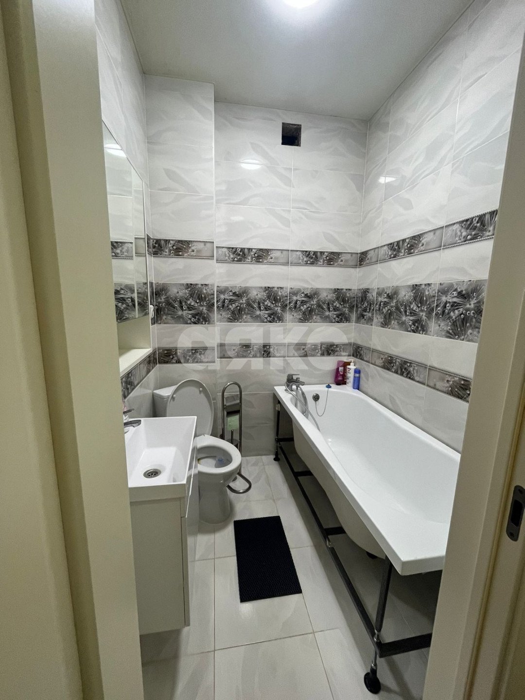 Фото №9: 2-комнатная квартира 43 м² - Горячий Ключ, Администрация, мкр. Администрация, ул. Кириченко, 7