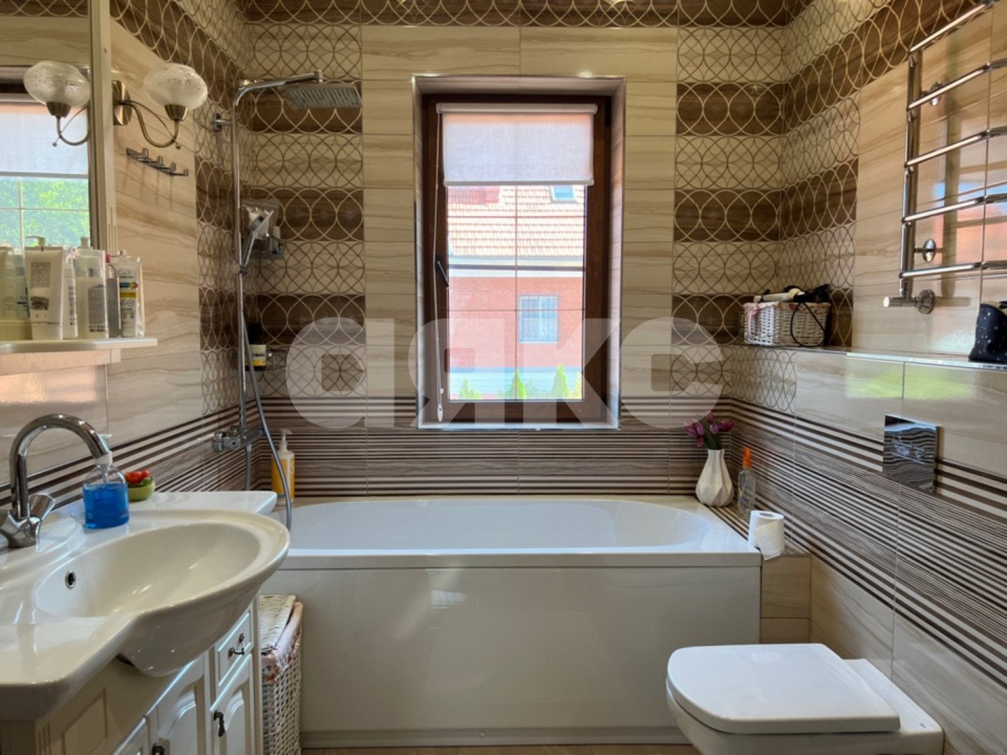 Фото №20: Дом 176 м² + 6.2 сот. - Горячий Ключ, мкр. Городская Больница, ул. Тропинина