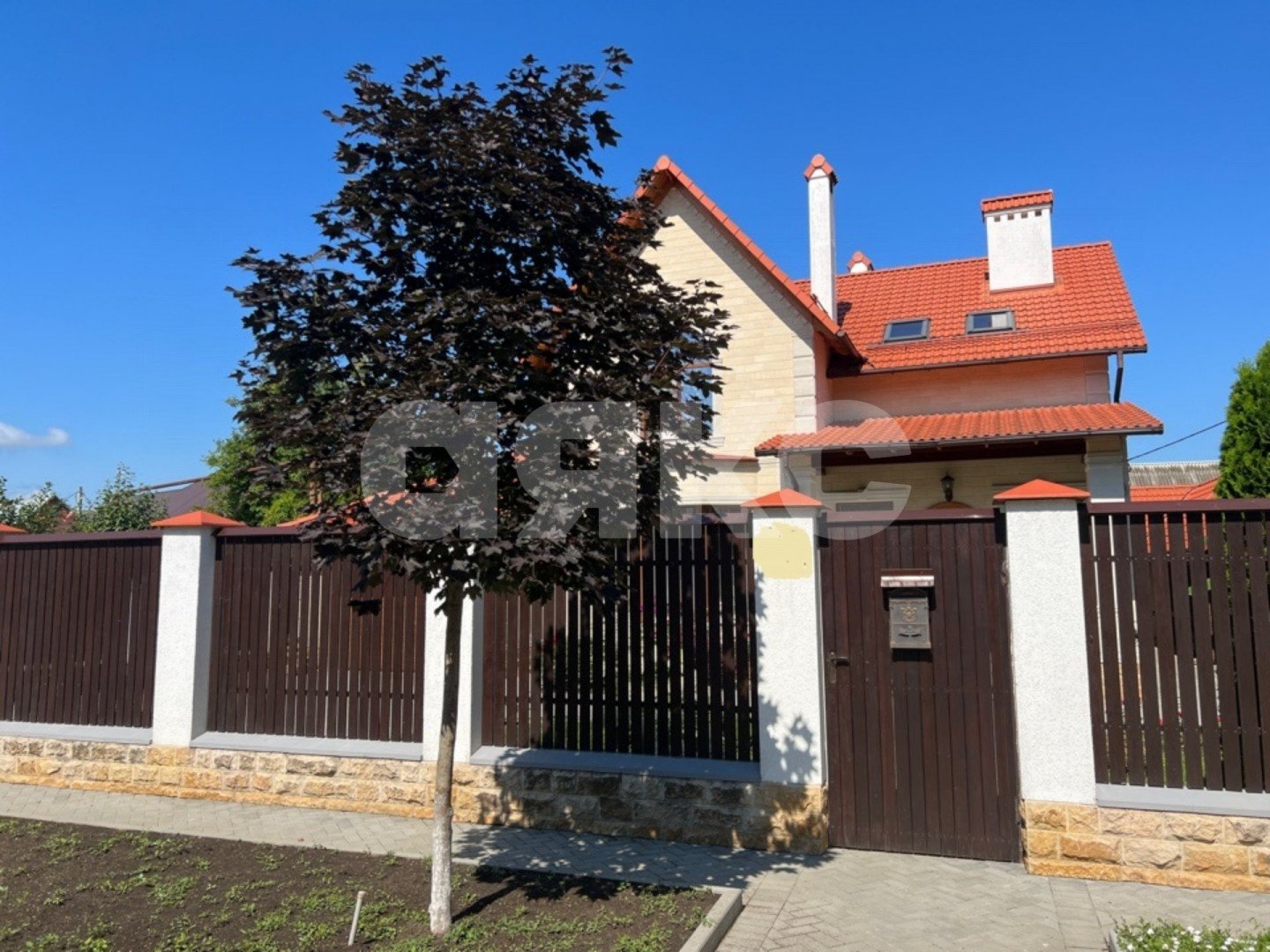 Фото №33: Дом 176 м² + 6.2 сот. - Горячий Ключ, мкр. Городская Больница, ул. Тропинина