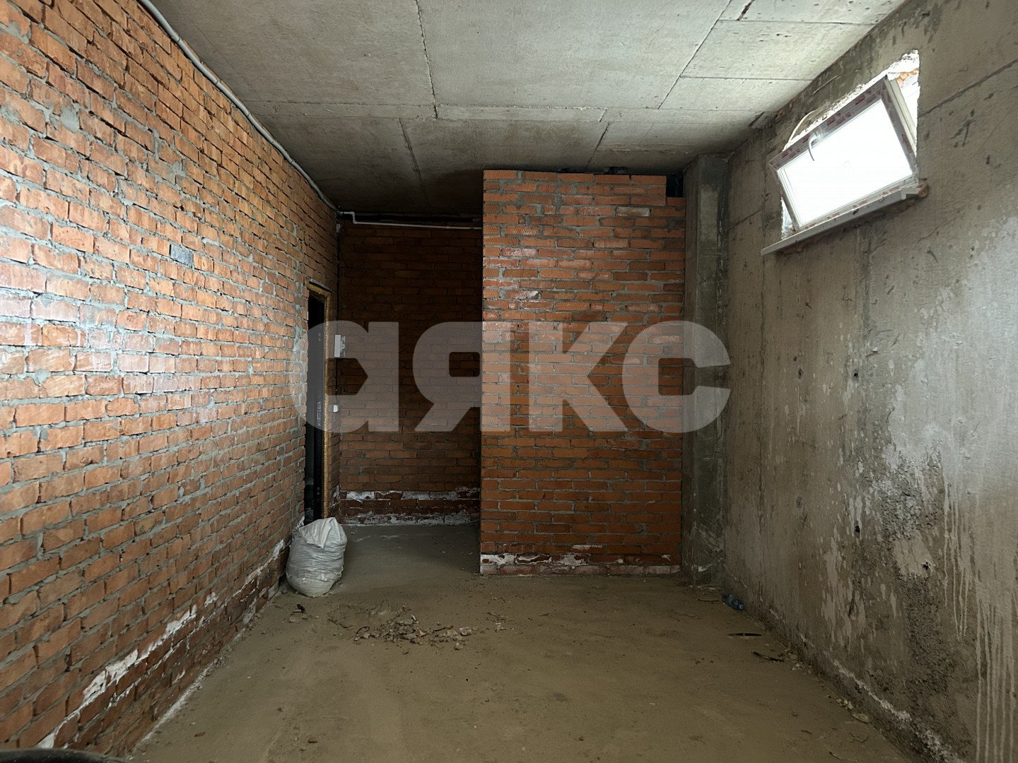 Фото №6: Коммерция 22 м² - Горячий Ключ, Курортная Зона, Старый Рынок, мкр. Курортная Зона, ул. Калинина, 15