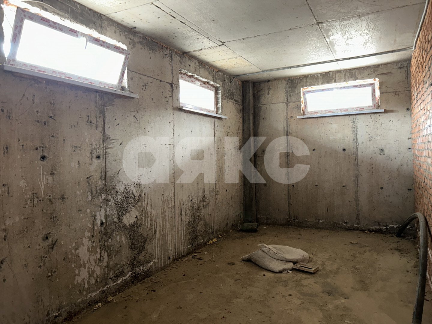 Фото №5: Коммерция 22 м² - Горячий Ключ, Курортная Зона, Старый Рынок, мкр. Курортная Зона, ул. Калинина, 15