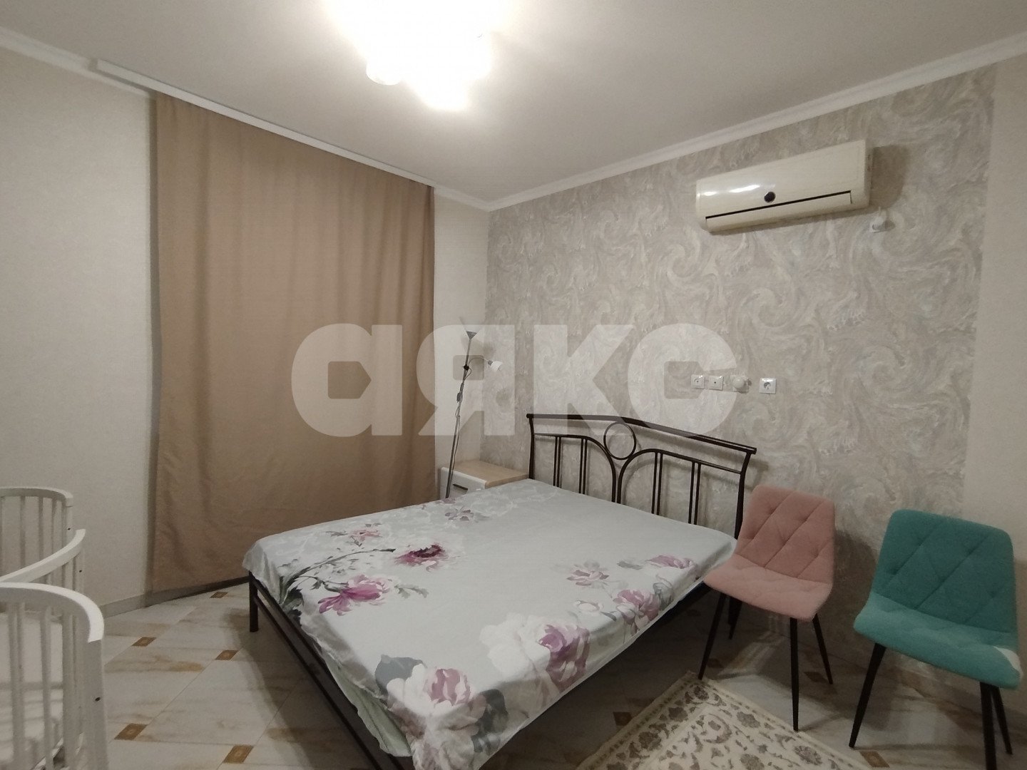 Фото №13: Дом 207 м² + 3 сот. - Горячий Ключ, Курортная Зона, мкр. Курортная Зона, ул. Коммунистическая