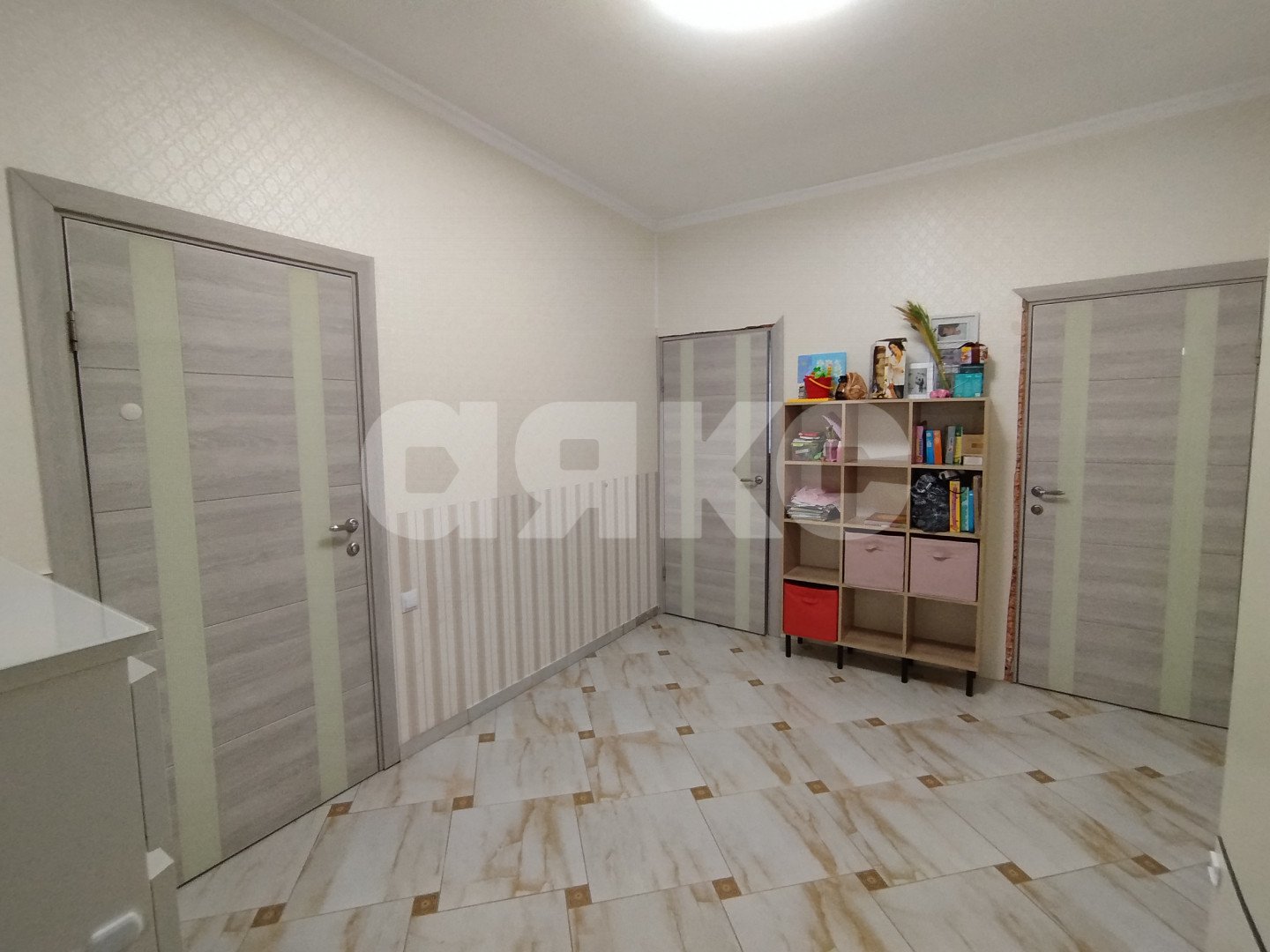 Фото №5: Дом 207 м² + 3 сот. - Горячий Ключ, Курортная Зона, мкр. Курортная Зона, ул. Коммунистическая