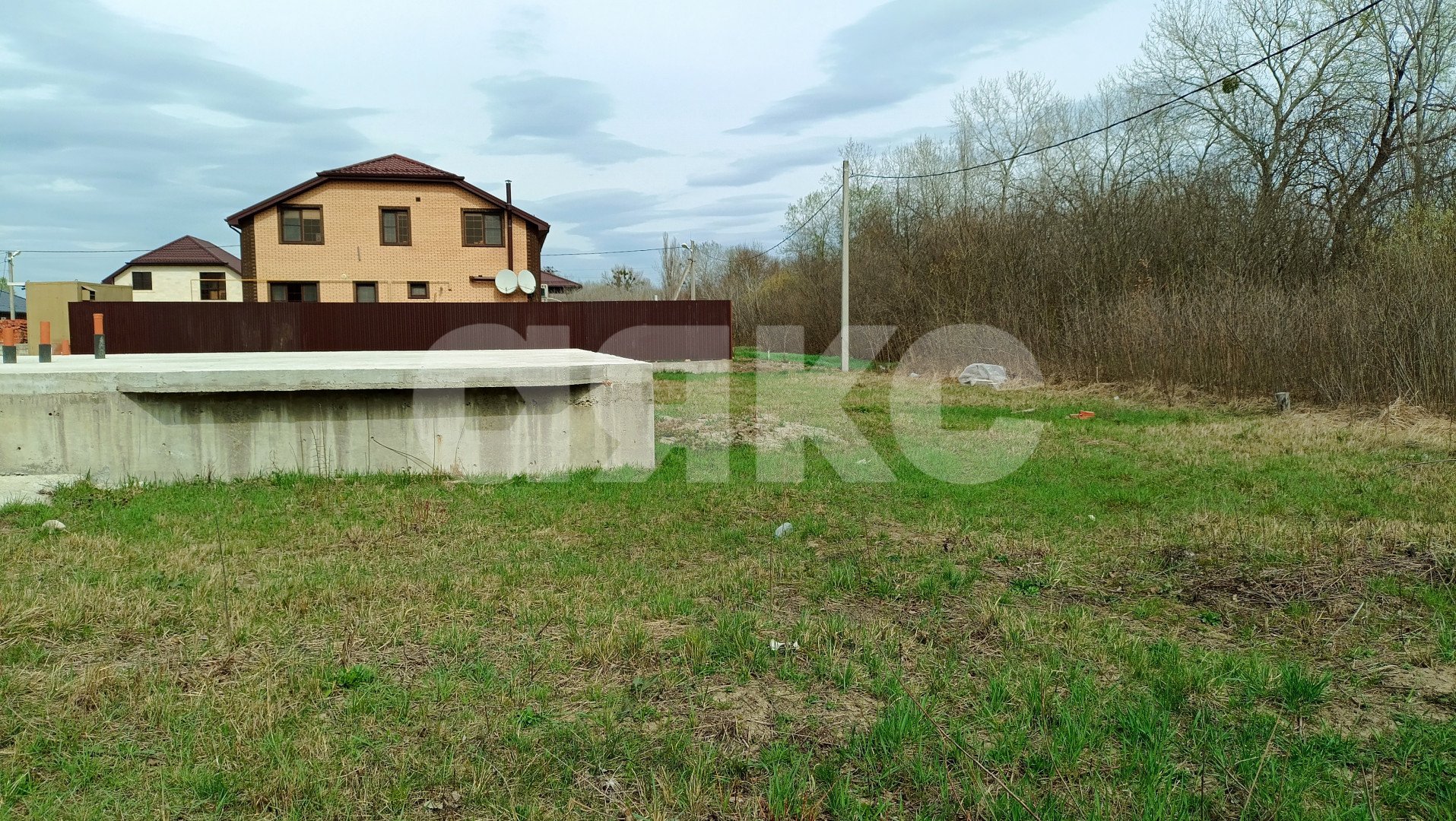 Фото №1: Земельный участок под ИЖС 6 сот. - Саратовская, ул. Берёзовая