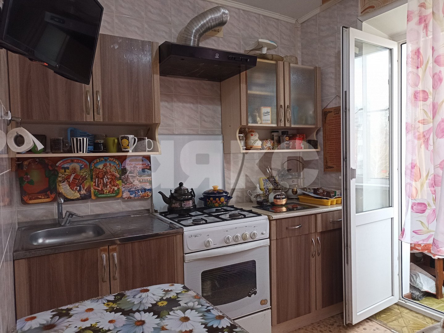 Фото №1: 1-комнатная квартира 30 м² - Горячий Ключ, Администрация, мкр. Администрация, ул. Ленина, 199