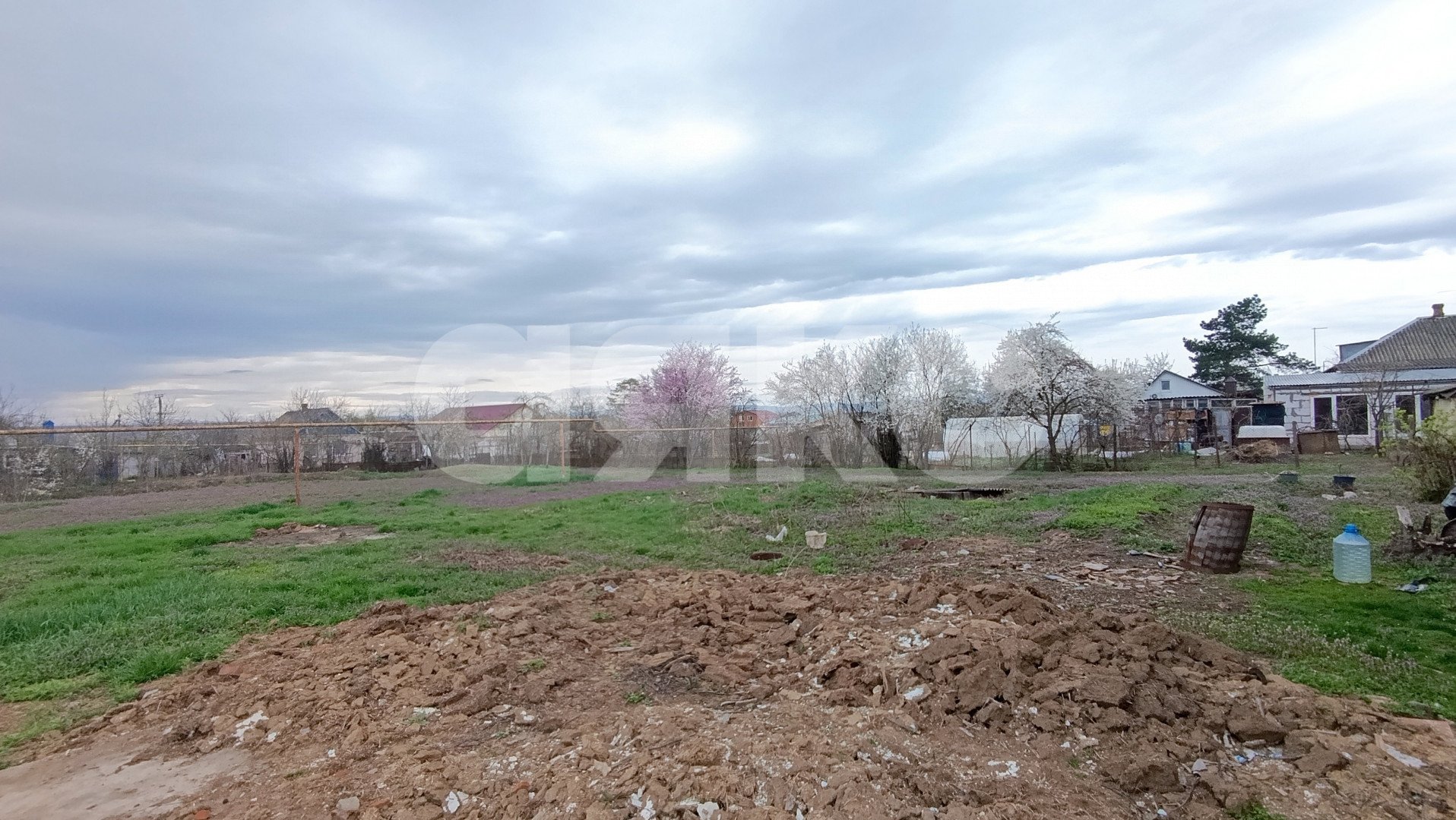 Фото №6: Земельный участок под ИЖС 16.8 сот. - Саратовская, ул. Комсомольская