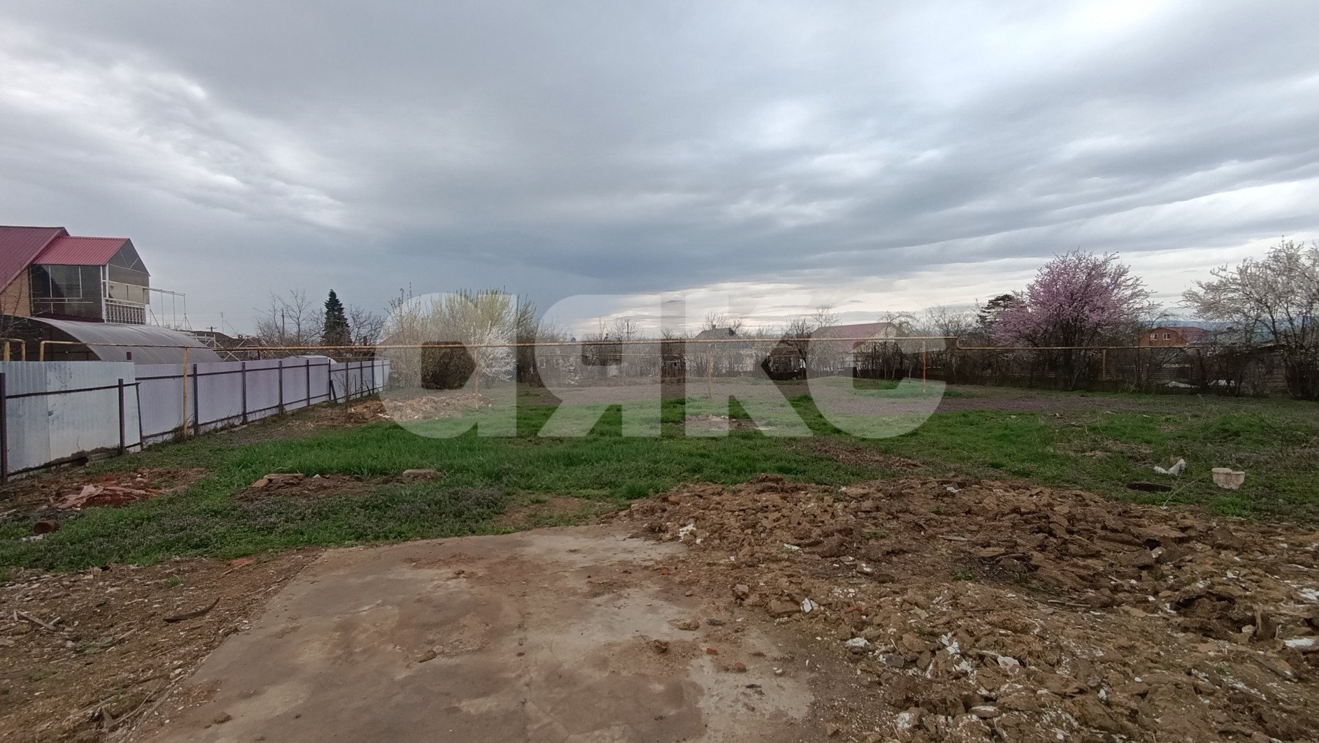 Фото №3: Земельный участок под ИЖС 16.8 сот. - Саратовская, ул. Комсомольская