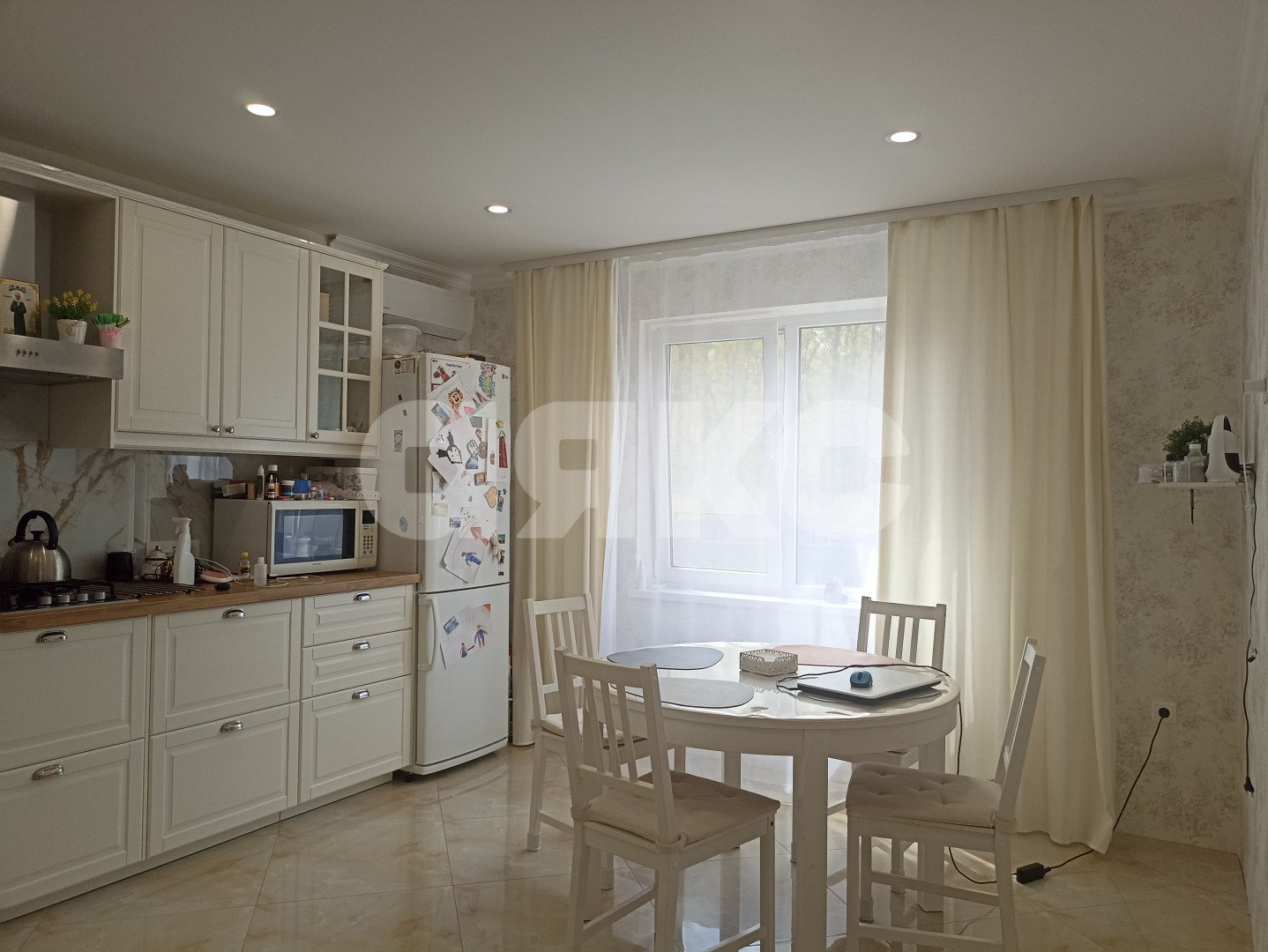 Фото №1: Дом 159 м² + 4.4 сот. - Горячий Ключ, Развилка, мкр. Развилка, ул. Строителей