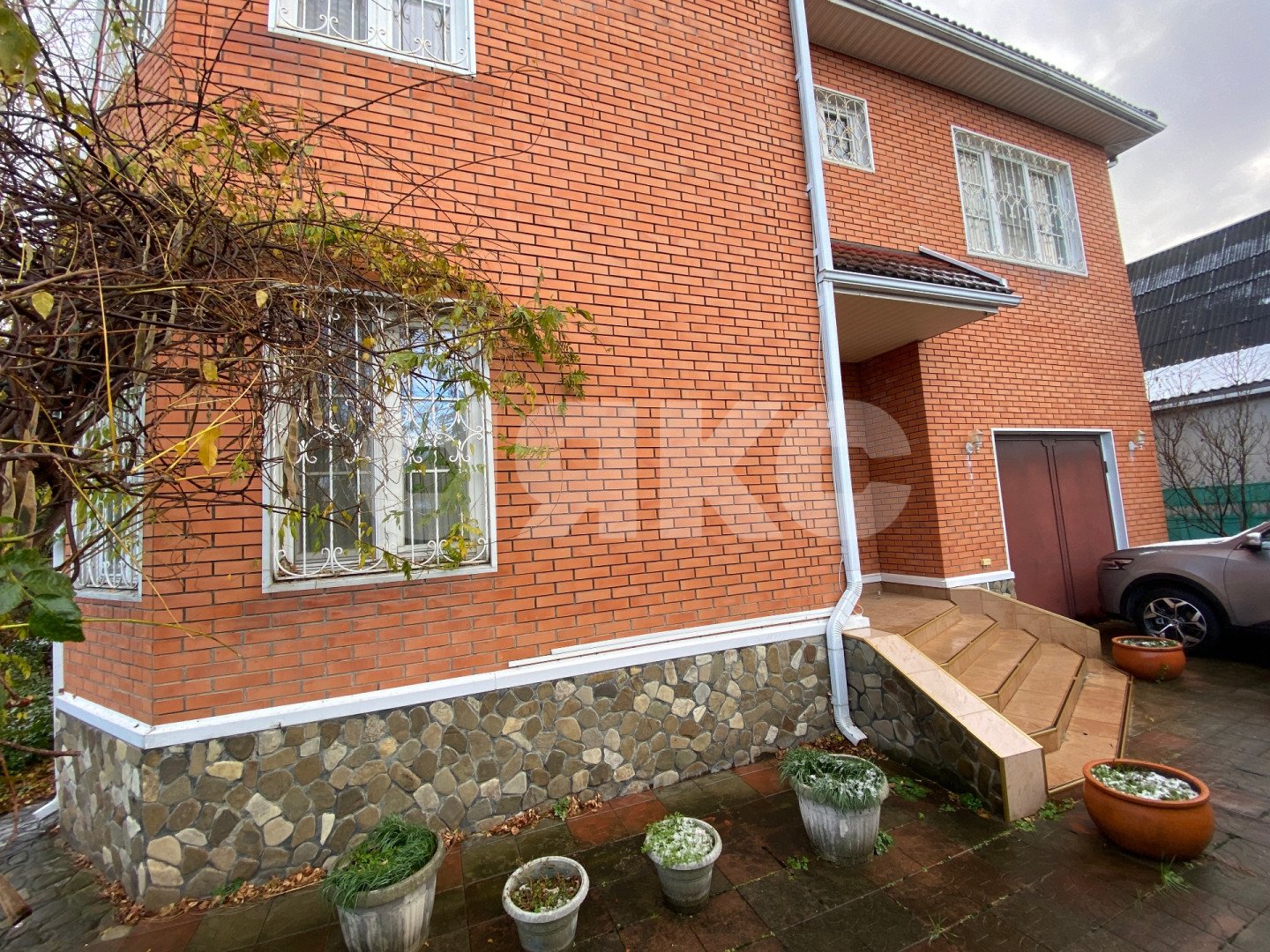 Фото №30: Дом 400 м² + 6 сот. - Горячий Ключ, Городская Больница, мкр. Городская Больница, ул. Воронихина