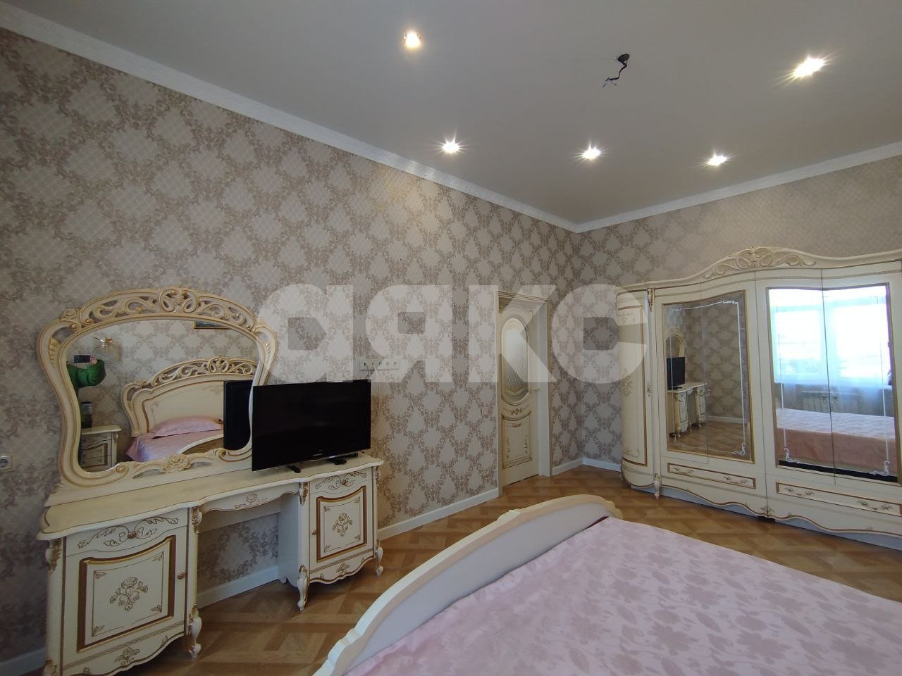 Фото №29: Дом 118 м² + 7.34 сот. - Горячий Ключ, Курортная Зона, мкр. Курортная Зона, ул. Иркутской Дивизии