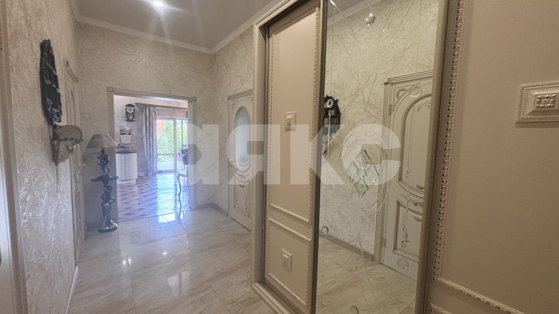 Фото №11: Дом 118 м² + 7.34 сот. - Горячий Ключ, Курортная Зона, мкр. Курортная Зона, ул. Иркутской Дивизии