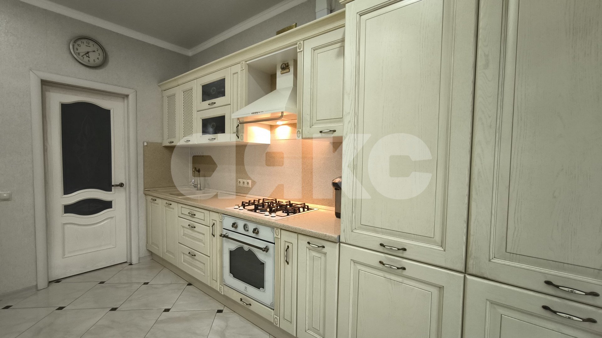 Фото №2: 1-комнатная квартира 60 м² - Горячий Ключ, мкр. Курортная Зона, ул. Ленина, 176