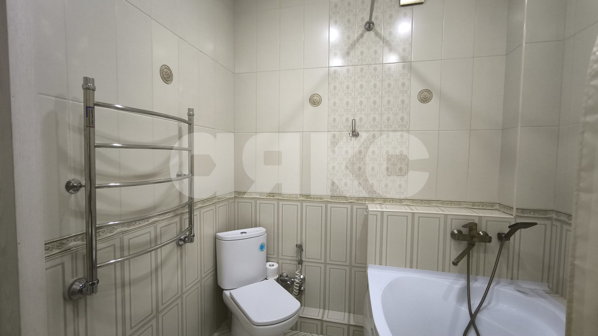 Фото №7: 1-комнатная квартира 60 м² - Горячий Ключ, мкр. Курортная Зона, ул. Ленина, 176