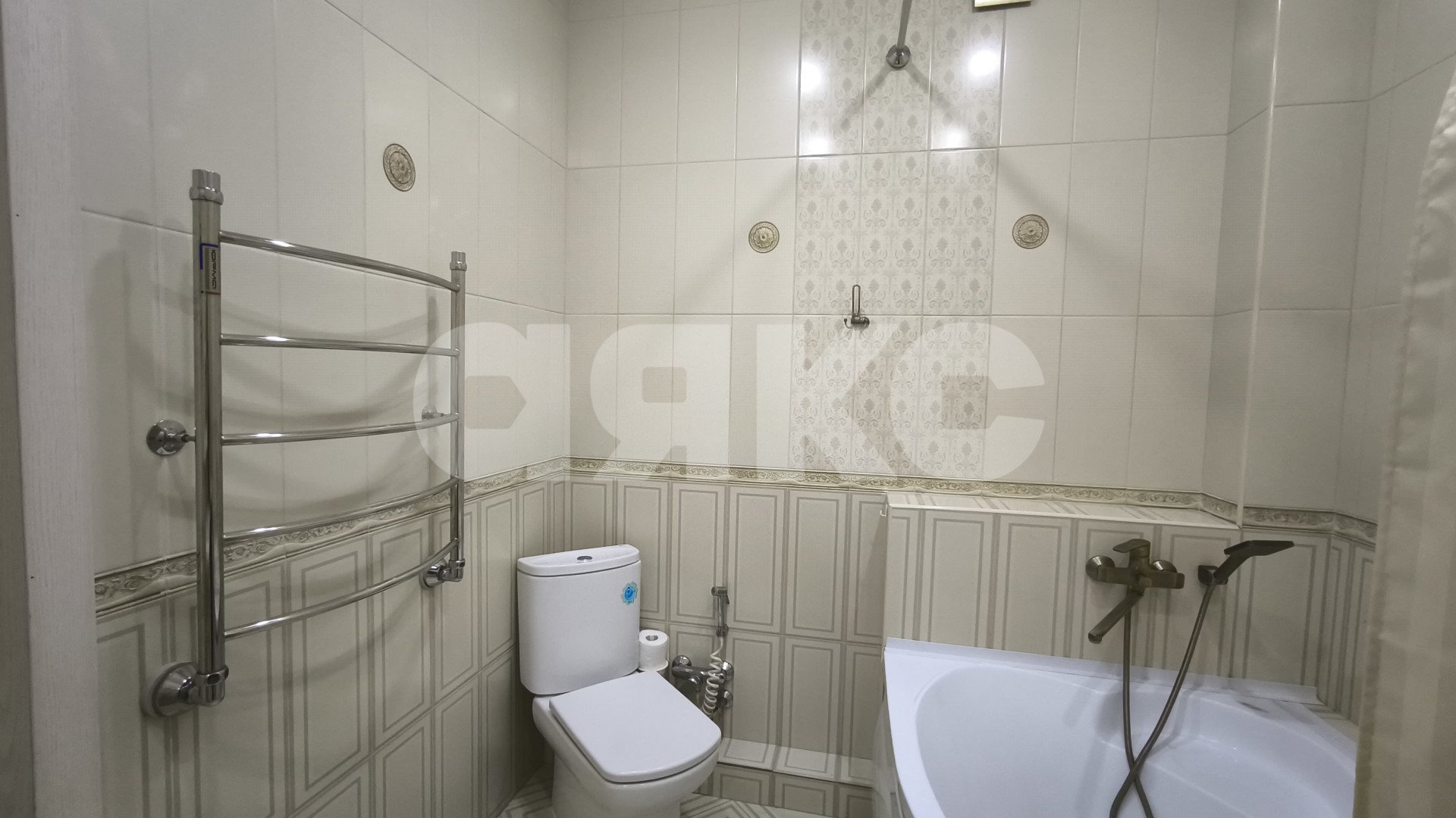 Фото №11: 1-комнатная квартира 60 м² - Горячий Ключ, мкр. Курортная Зона, ул. Ленина, 176