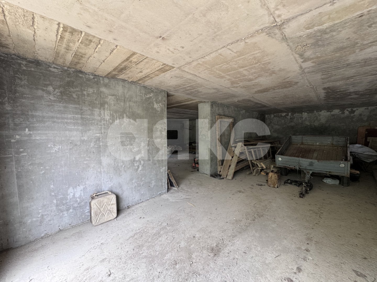 Фото №2: Дом 210 м² + 6 сот. - Саратовская, ул. Парниковая