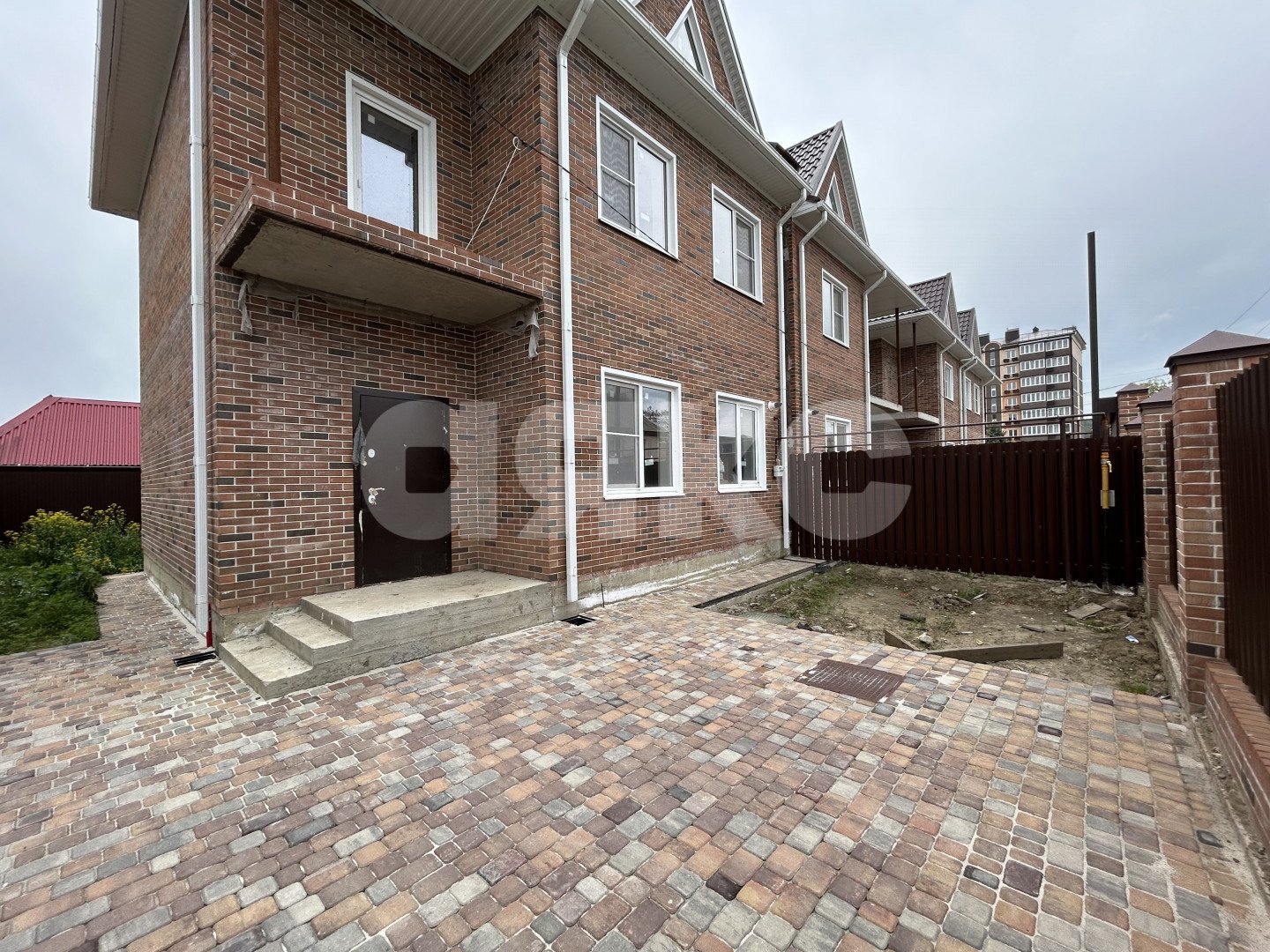 Фото №2: Таунхаус 110 м² + 1.2 сот. - Горячий Ключ, Старый Рынок, мкр. Старый Рынок, ул. Калинина