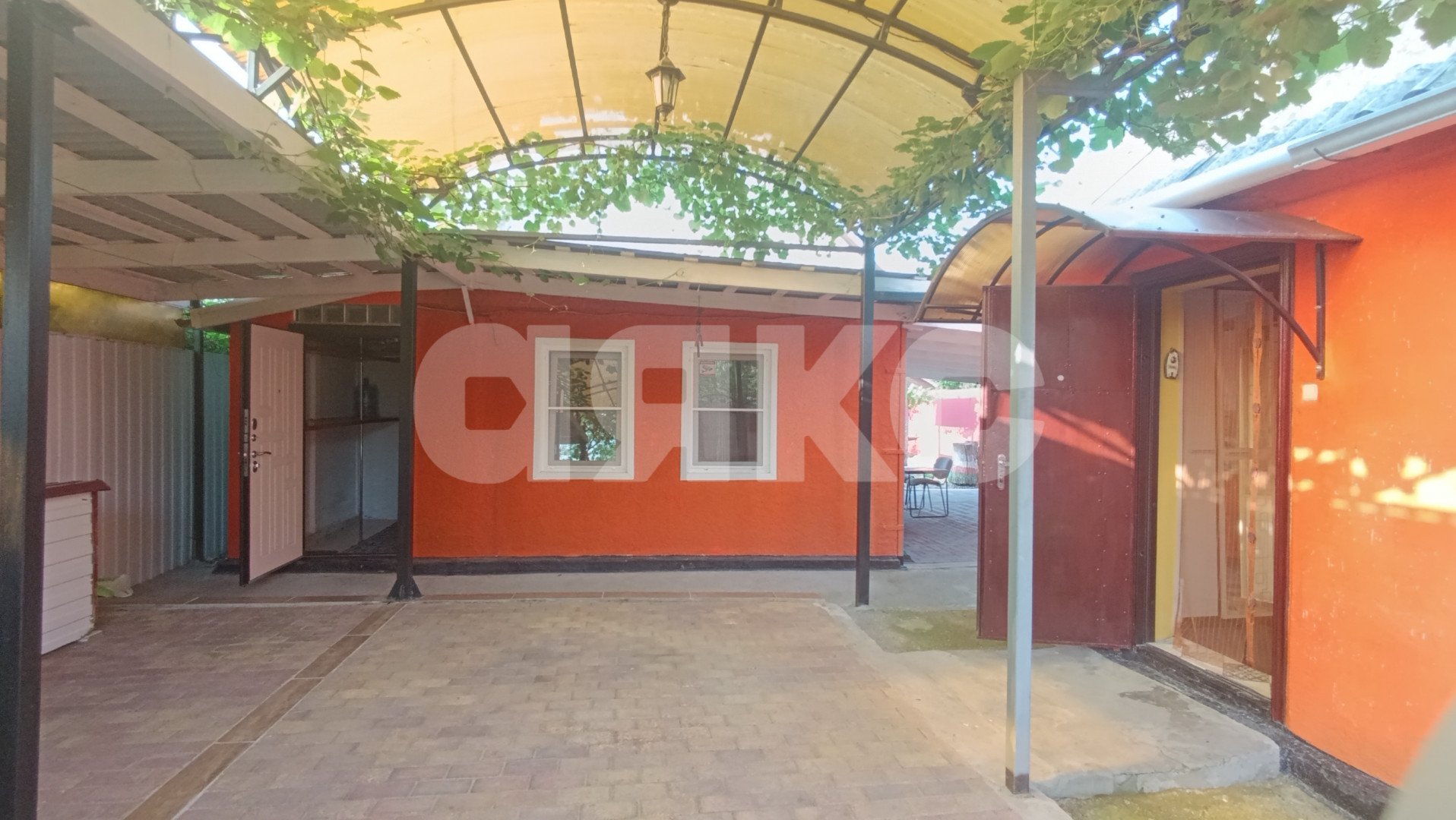 Фото №3: Дом 40 м² + 5 сот. - Саратовская, ул. Сарьяна