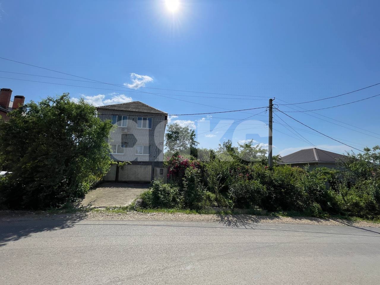 Фото №18: Дом 214 м² + 7 сот. - Горячий Ключ, Курортная Зона, мкр. Курортная Зона, ул. Берёзовая