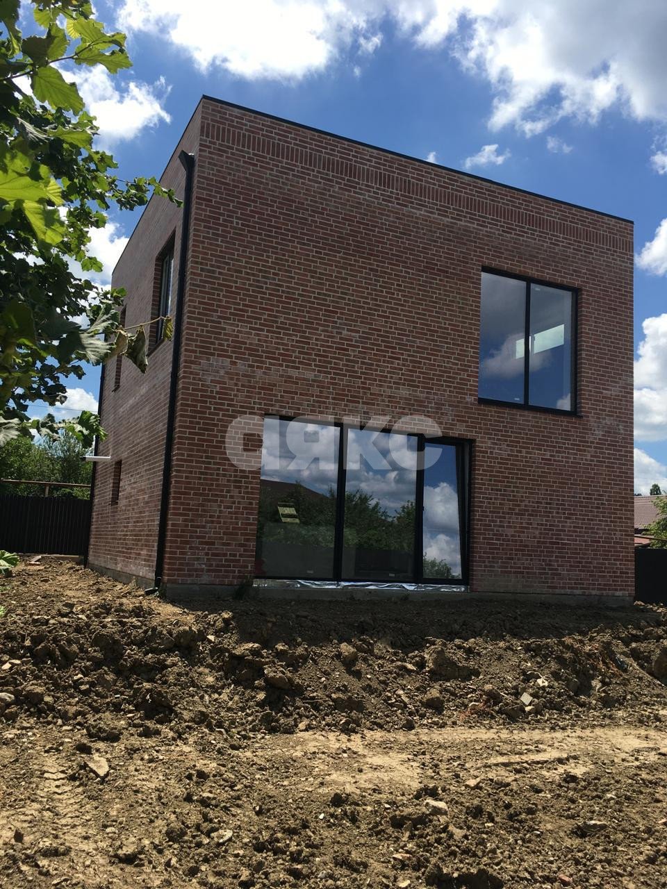 Фото №2: Дом 103 м² + 5.69 сот. - Горячий Ключ, Курортная Зона, мкр. Курортная Зона, ул. Новосельская