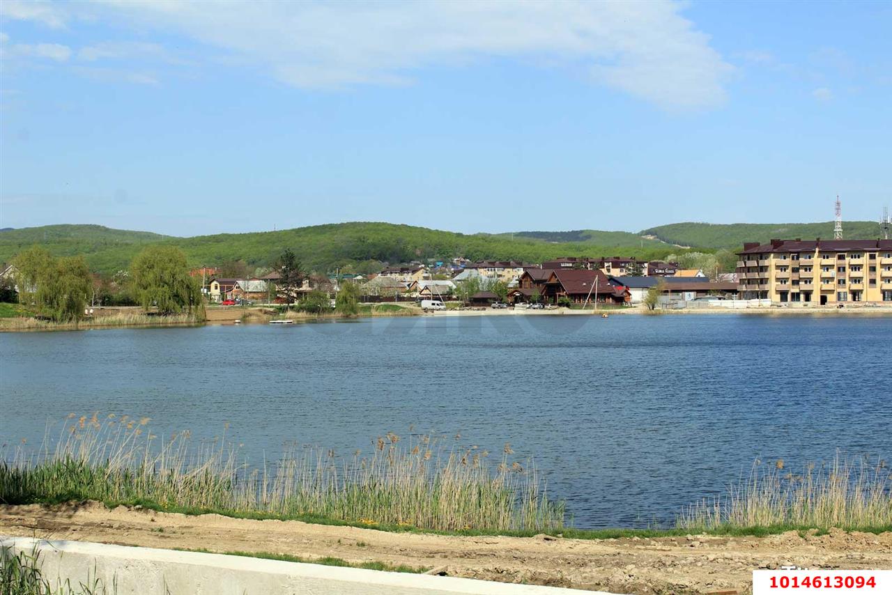 Фото №3: Коммерция 9 м² - Горячий Ключ, мкр. Администрация, ул. Новонабережная, 1В