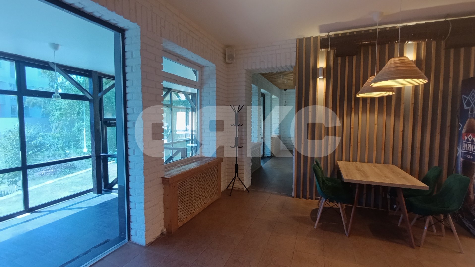 Фото №7: Коммерция 191 м² - Горячий Ключ, мкр. Администрация, ул. Ленина, 208