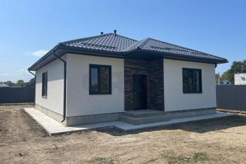 Фото №1: Дом 106 м² - Саратовская, п. коттеджный  Зеленая Усадьба, ул. Ореховая, 42