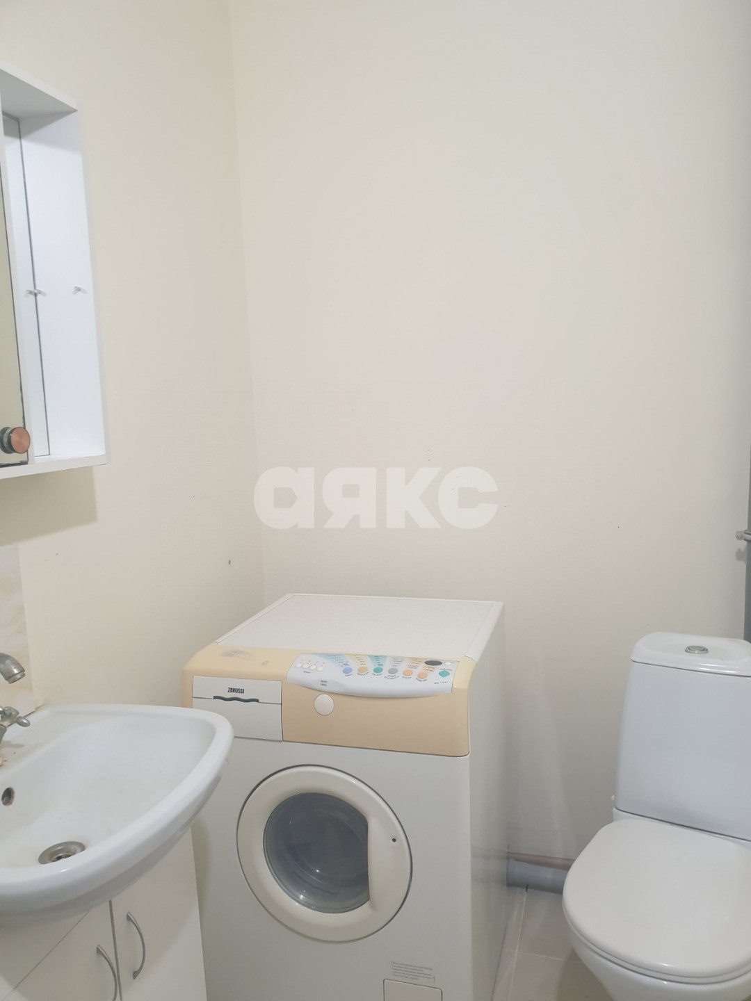 Фото №9: 2-комнатная квартира 53 м² - Горячий Ключ, Старый Рынок, жилой комплекс Островский, Администрация, мкр. Администрация, ул. Объездная, 18Ак8