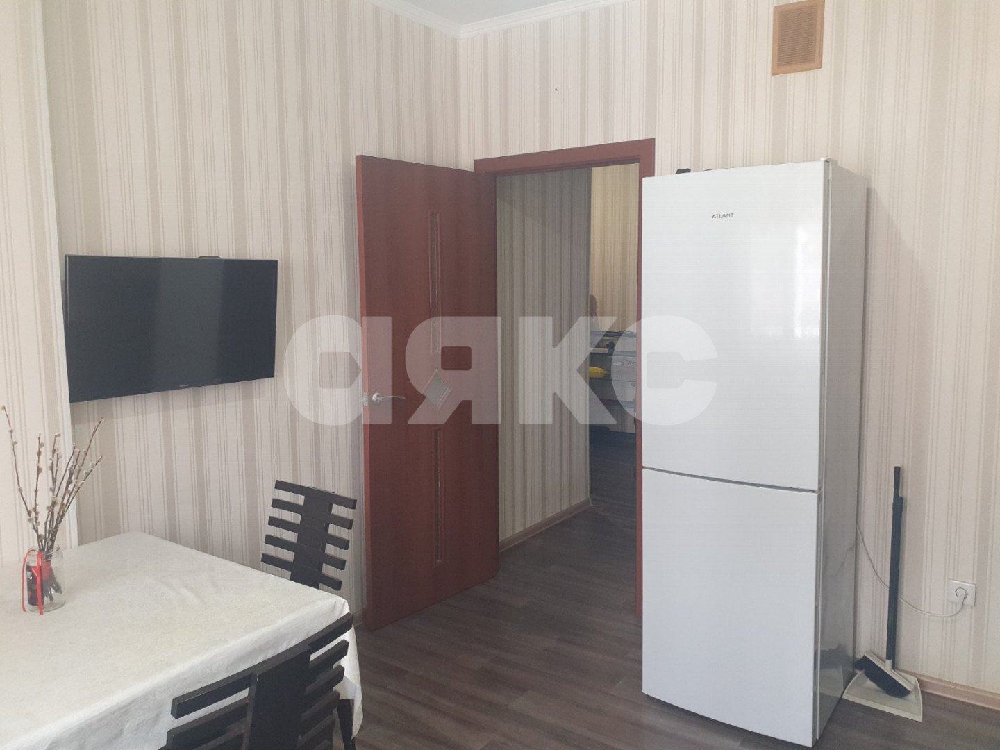 Фото №3: 2-комнатная квартира 53 м² - Горячий Ключ, Старый Рынок, жилой комплекс Островский, Администрация, мкр. Администрация, ул. Объездная, 18Ак8