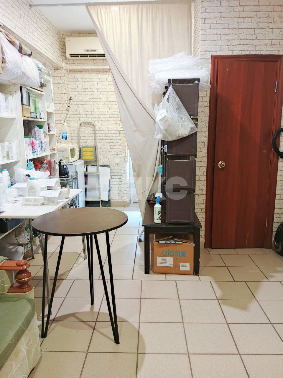 Фото №3: Коммерция 35 м² - Горячий Ключ, Администрация, мкр. Администрация, ул. Ленина, 195Г