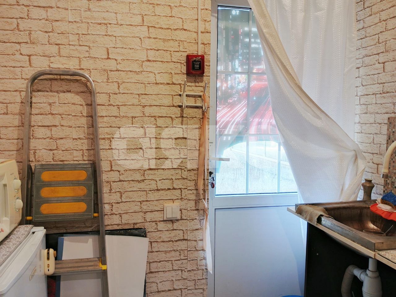 Фото №5: Коммерция 35 м² - Горячий Ключ, Администрация, мкр. Администрация, ул. Ленина, 195Г