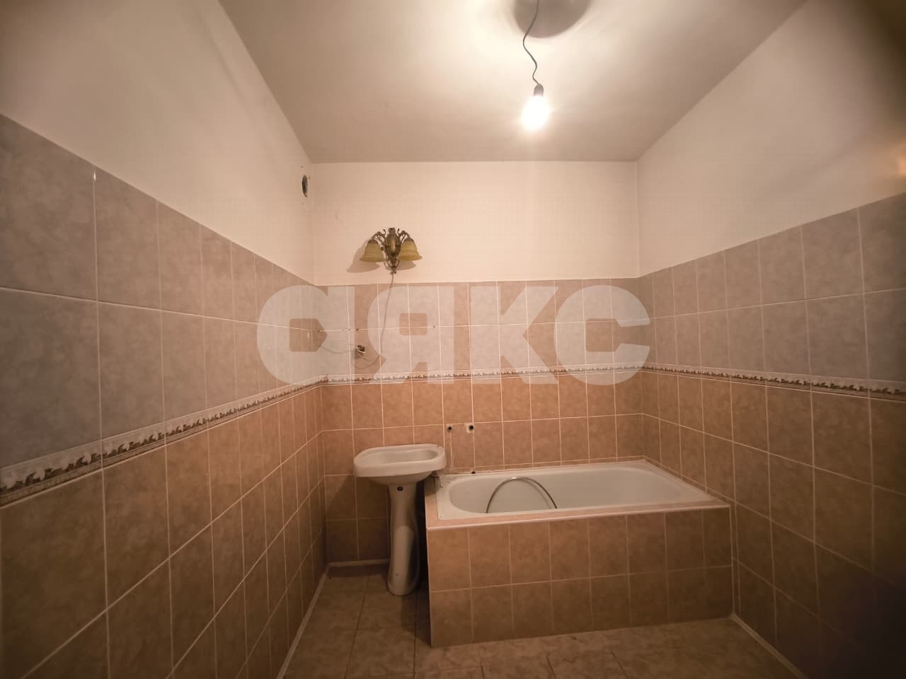 Фото №21: Дом 398 м² + 14 сот. - Горячий Ключ, Городская Больница, мкр. жилой комплекс Горячий, ул. Изумрудная